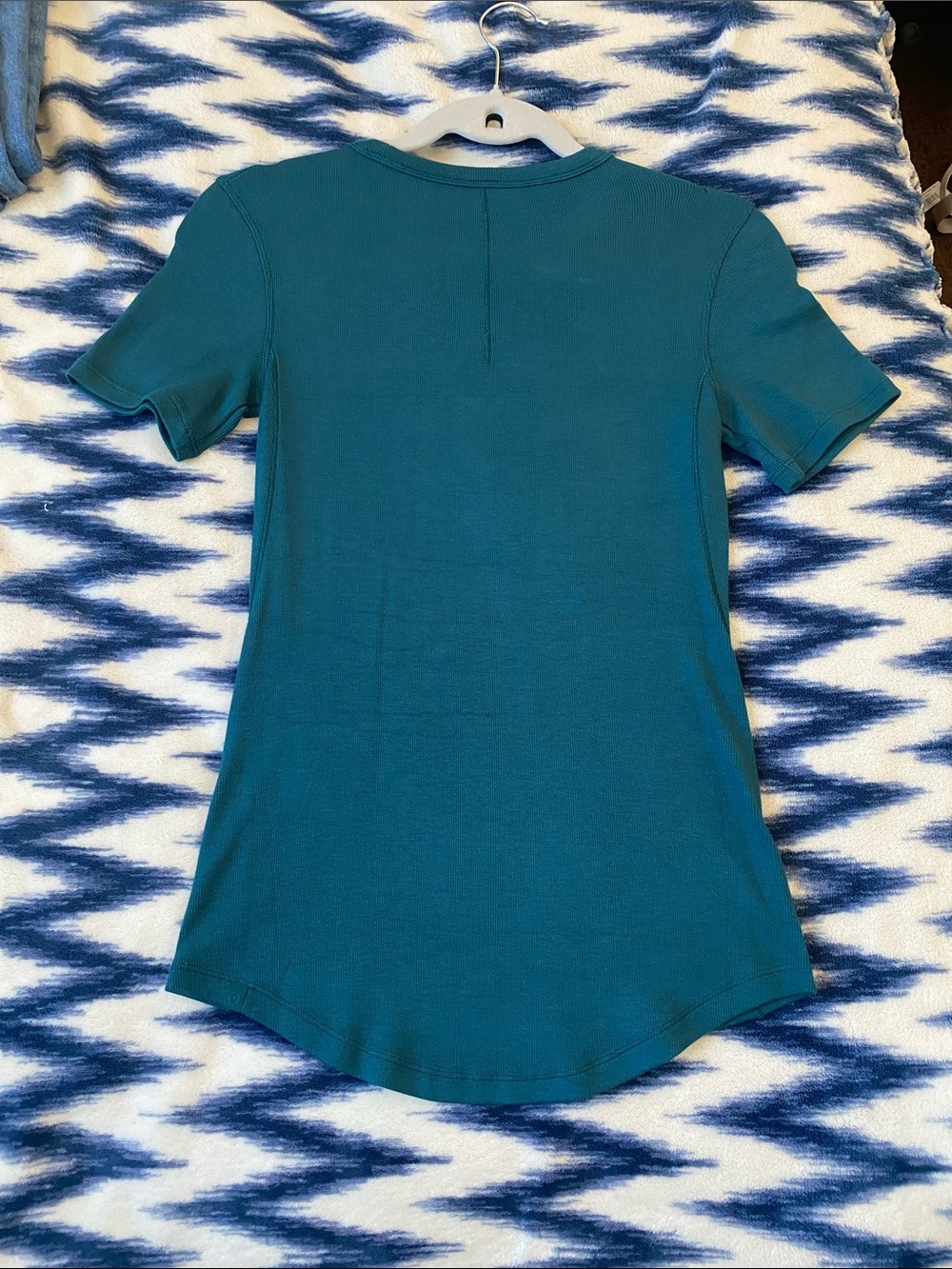 lululemon athletica Hold Tight Short Sleeve Top Storm Teal - Picture 8 of 9